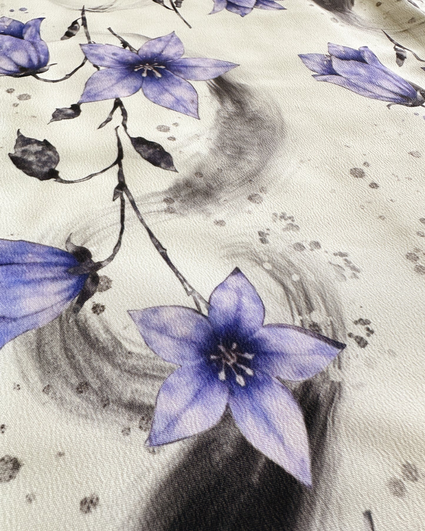 第二弾9月17日12時販売開始『TVアニメMAO』 摩緒 着物|ツカモト市田【限定商品】