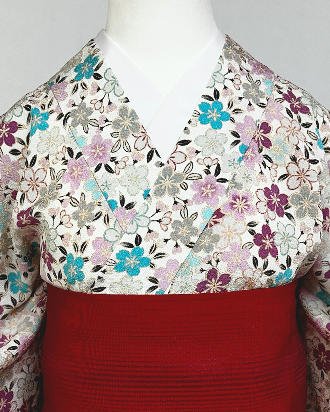 3分で1人でかんたんに着られる桜柄の洗える着物(白/黒) M-XL｜老舗が