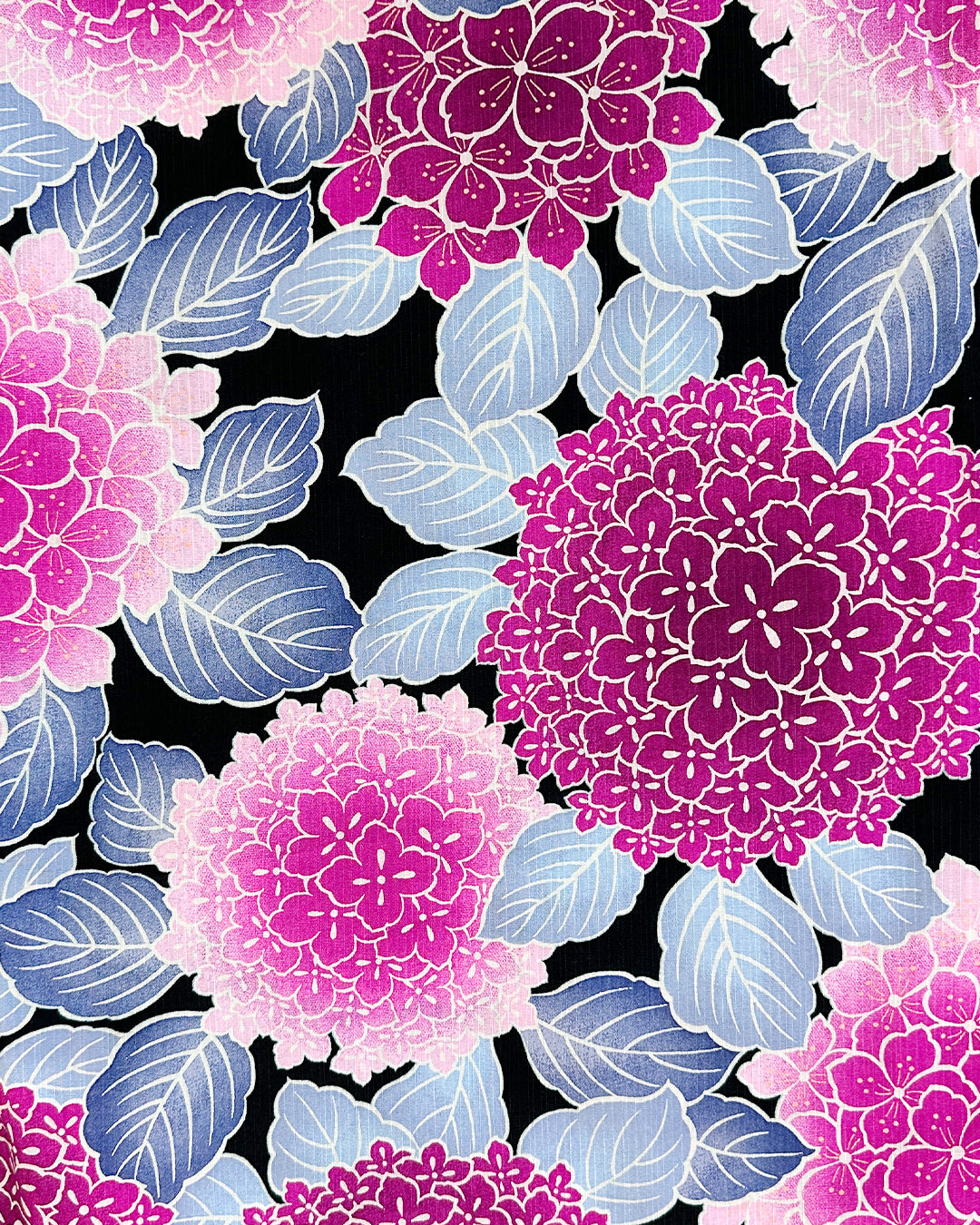 YOUR かんたん浴衣 艶紫陽花 | 華やかなマゼンタピンクと大ぶりのあじさいが織りなすレトロモダンな洗える綿浴衣